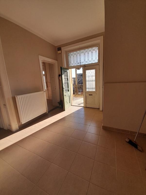 Pécs Belvárosában iroda kiadó - Kép 3