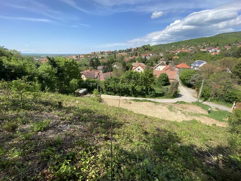 Eladó telek Pécsett, Patacs közkedvelt részén, a Bajmi dűlőben