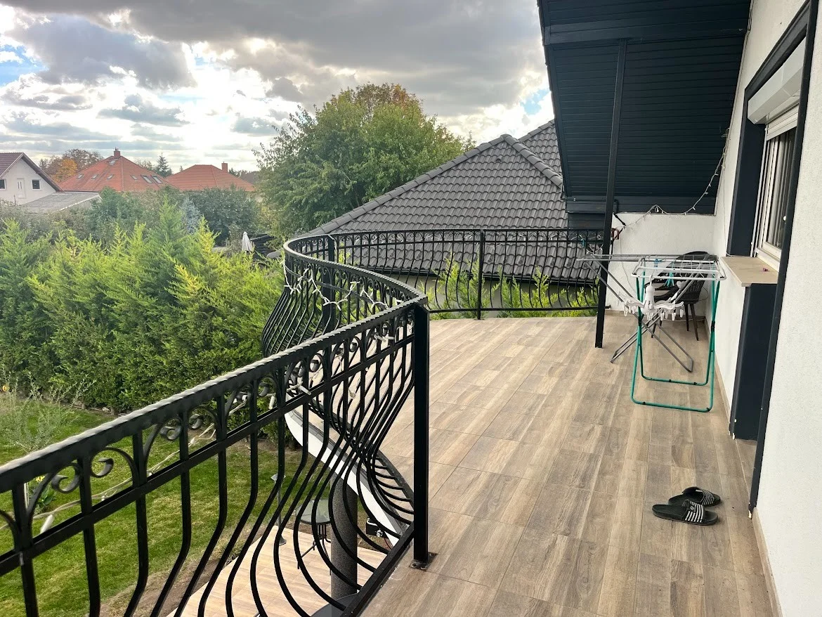 ELADÓ: Tágas, kényelmes családi otthon Halásztelek legszebb utcájában