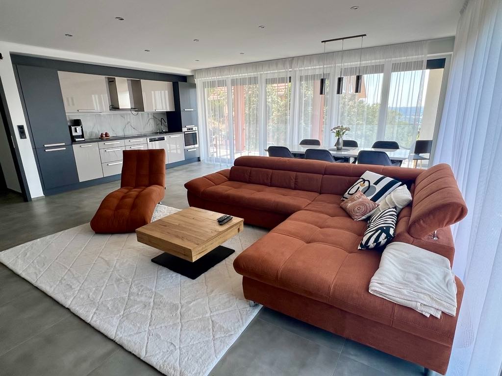 Eladó örökpanorámás, új építésű luxus családi ház - Kép 2