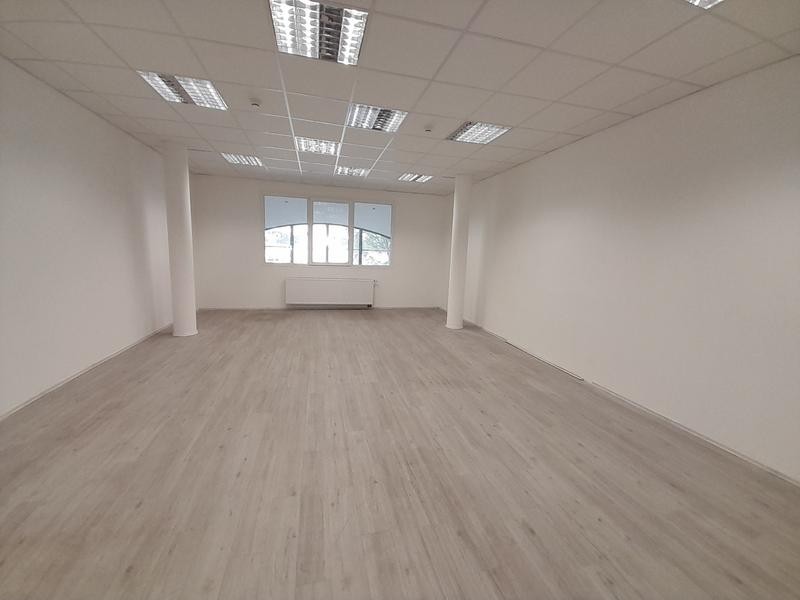 Pécs belvárosában iroda kiadó - Kép 5