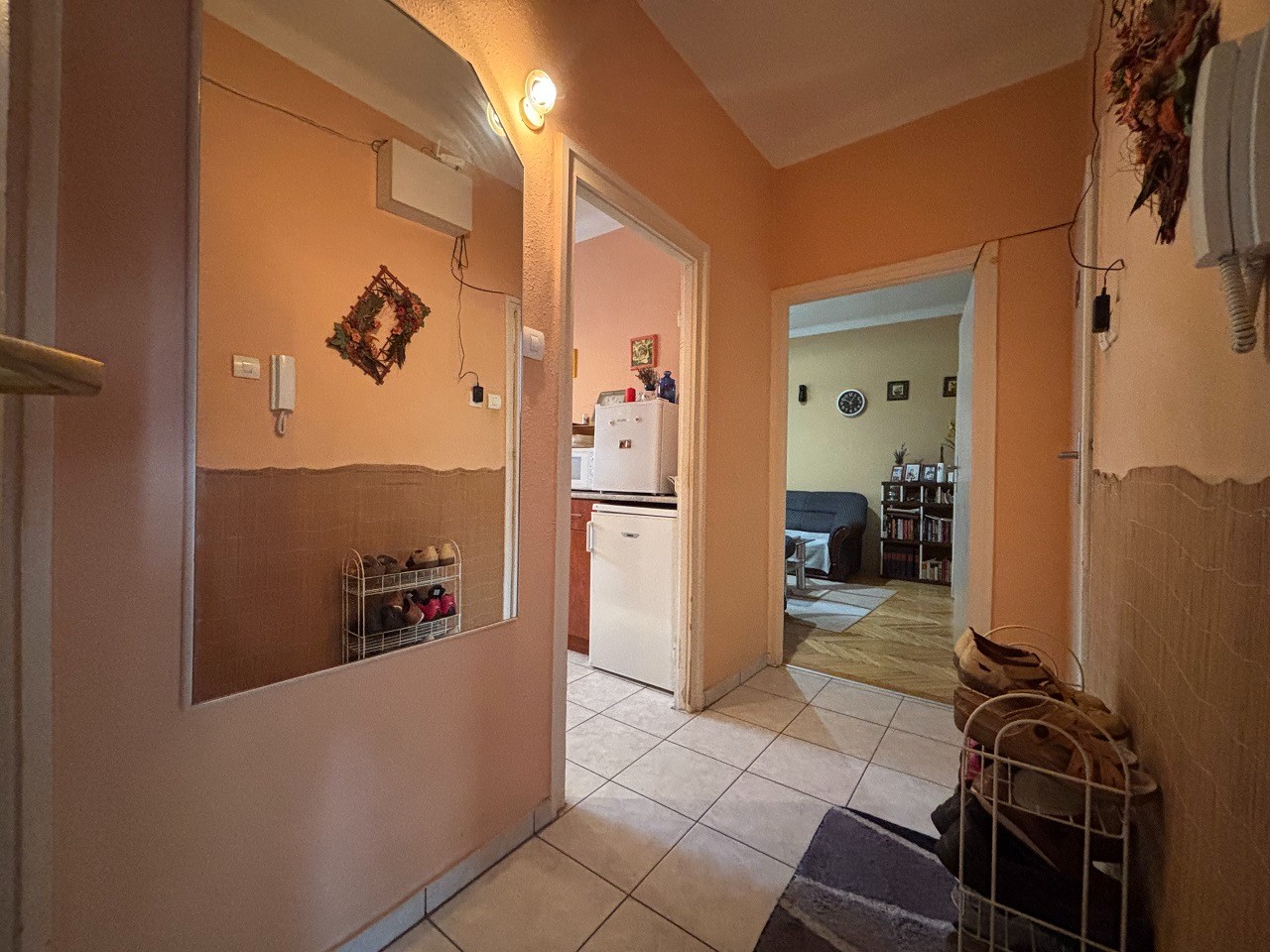 Pécsett az Uránvárosi részen 2.5 szobás, erkélyes, földszinti, téglalakás eladó! - Kép 6