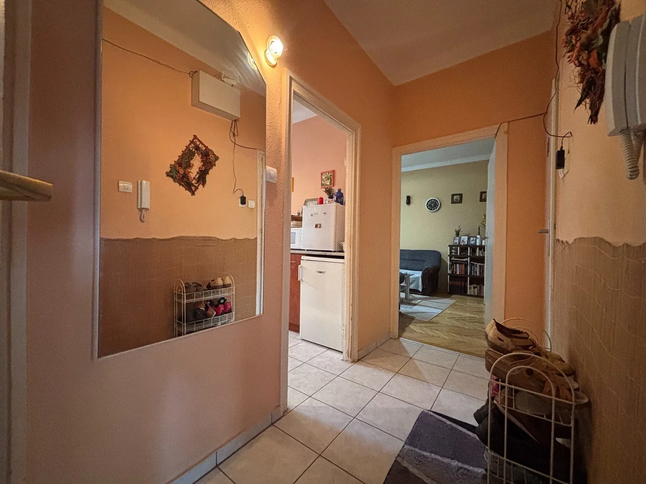 Pécsett az Uránvárosi részen 2.5 szobás, erkélyes, földszinti, téglalakás eladó! - Kép 6