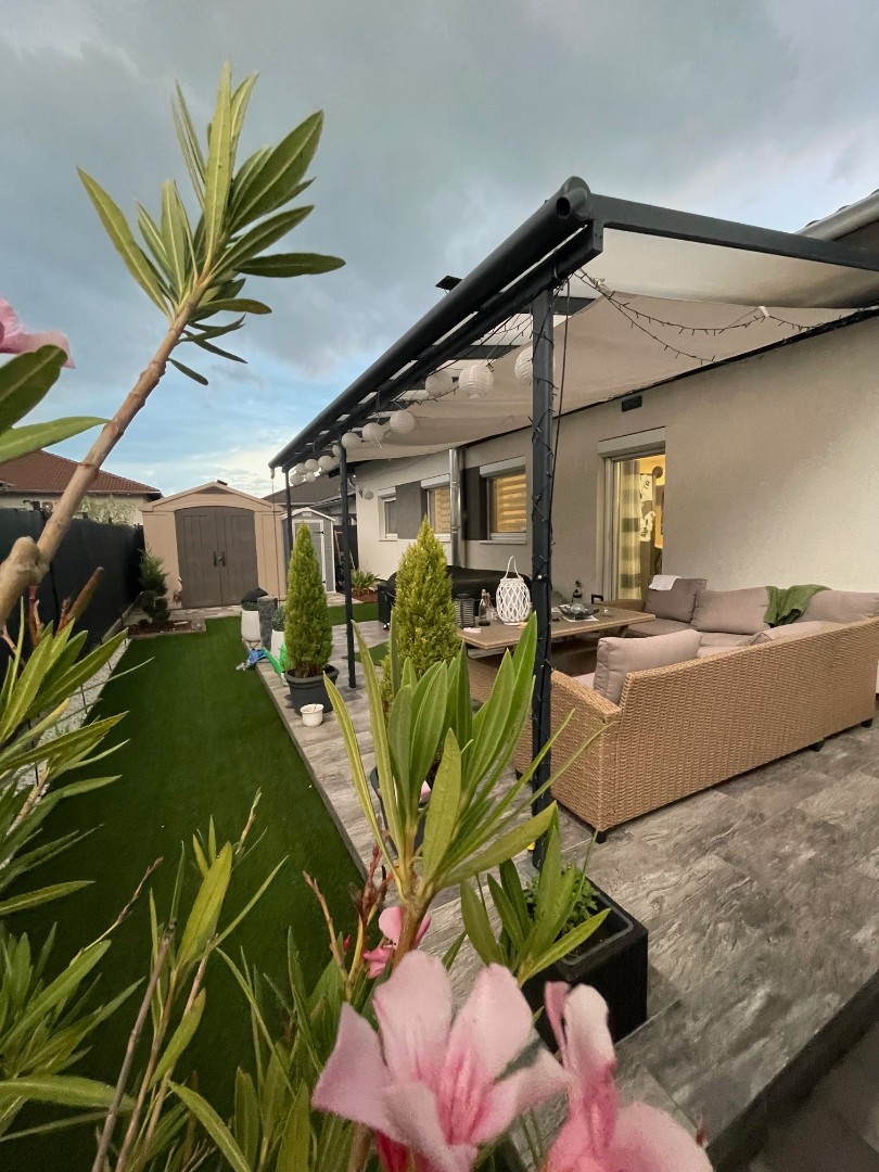 ELADÓ ÁLOMOTTHON DÉLEGYHÁZA SZÍVÉBEN! | NAPFÉNYES, 4 HÁLÓSZOBÁS CSALÁDI HÁZ - Kép 2