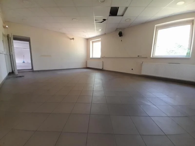 Ipari üzem és irodaépület KIADÓ - Kép 8