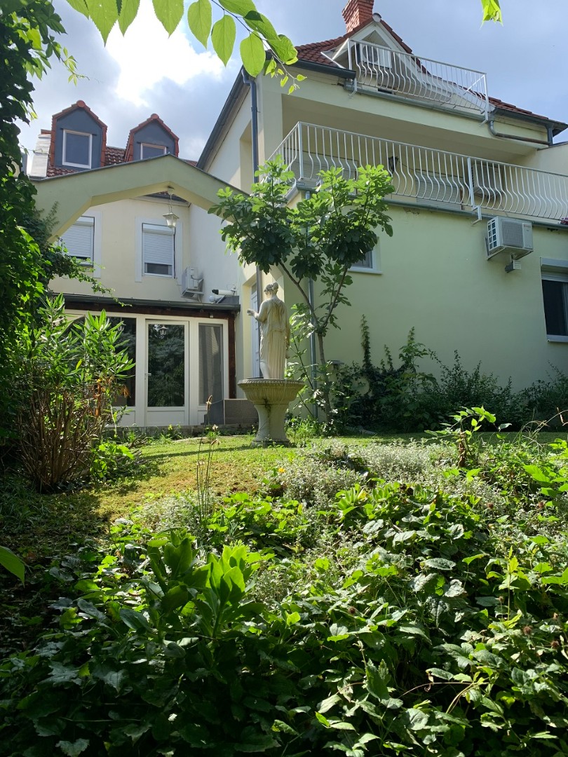 Pécs Egyetemvárosában sétatávolságra az egyetemi karoktól, kiváló befektetési lehetősséggel, komplett 3 lakásos, újszerű társasház eladó! - Kép 5