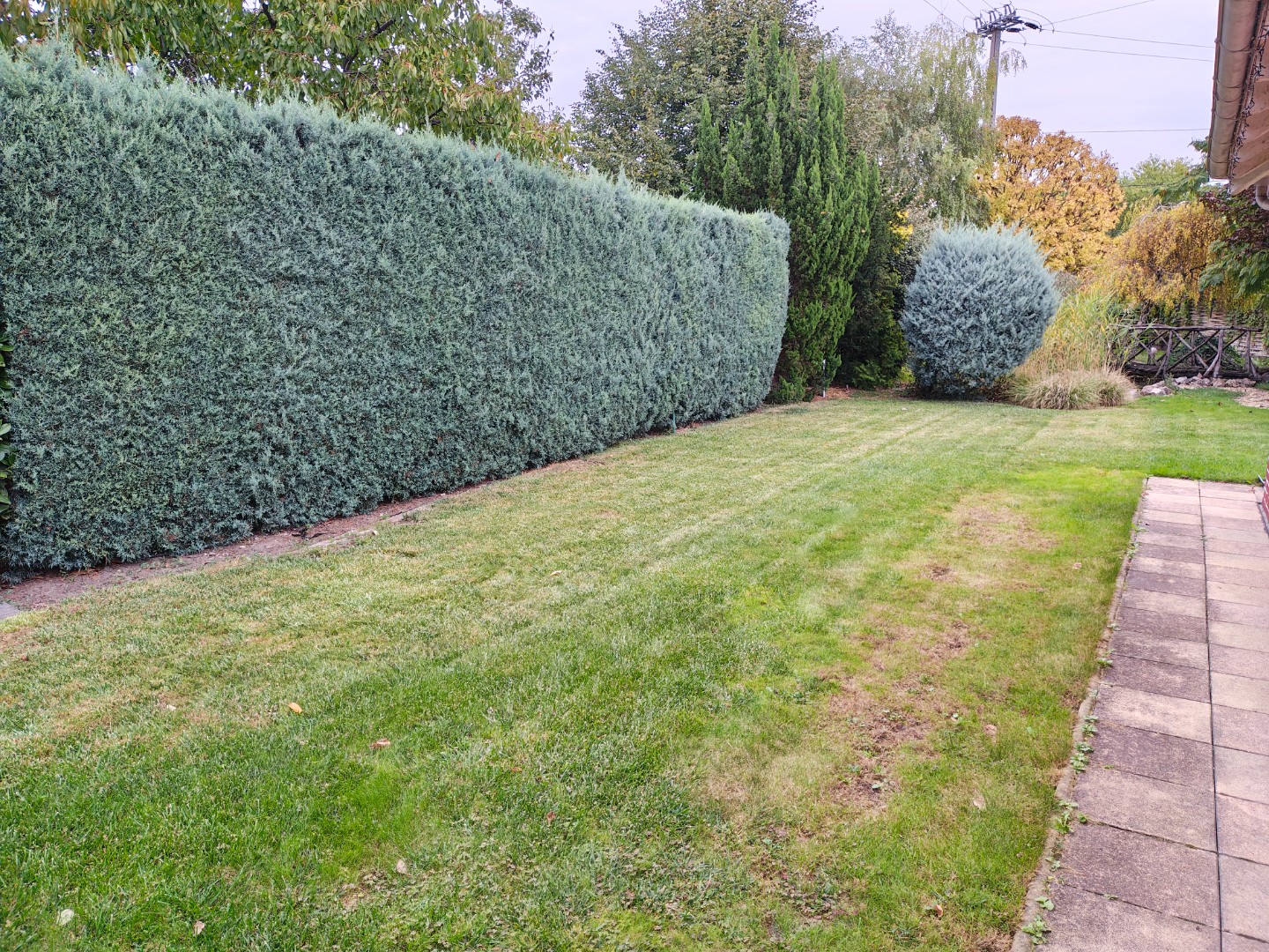 🏡 Eladó tetőteres családi ház Csepel határán – medencével, dupla garázzsal! - Kép 16