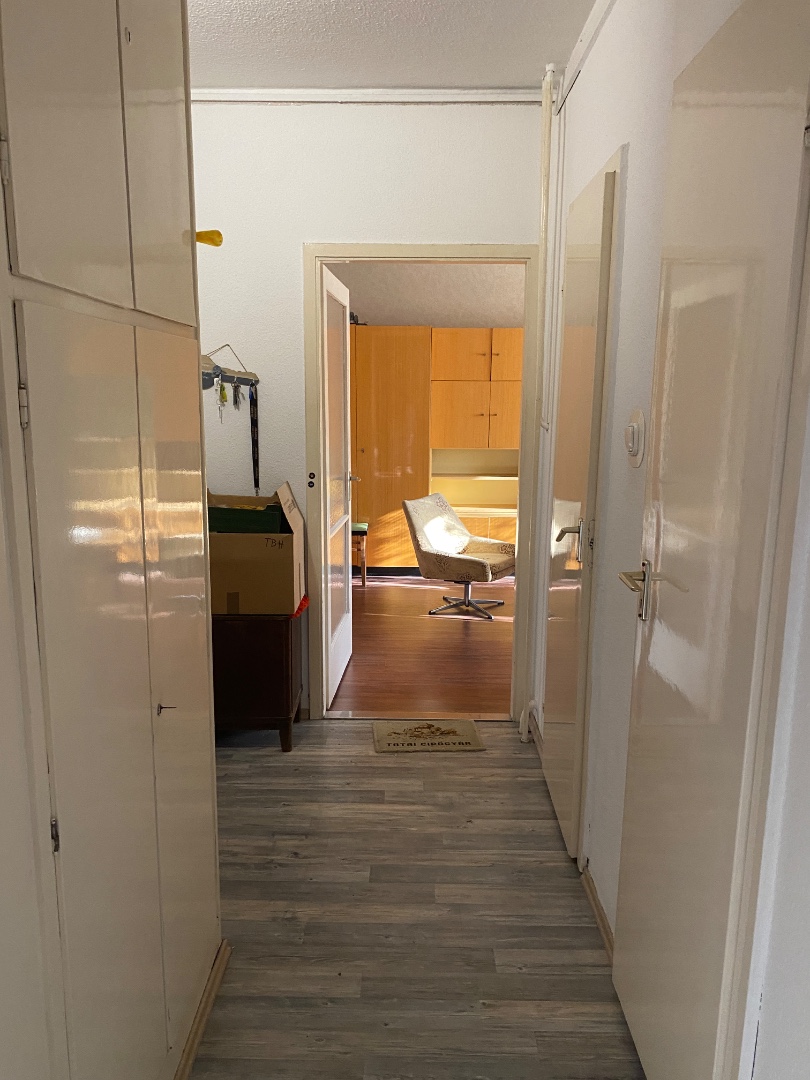 Eladó 1.emeleti lakás Tatabánya szívében - Kép 4