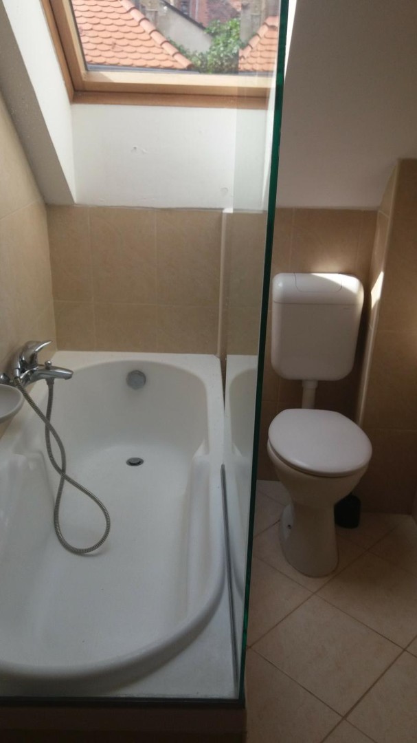 Kiadó modern, kényelmes lakás Pécs belvárosában – Mátyás király utca - Kép 8