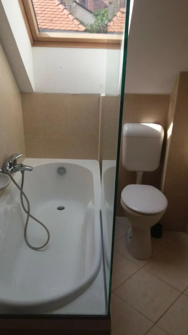 Kiadó modern, kényelmes lakás Pécs belvárosában – Mátyás király utca - Kép 8