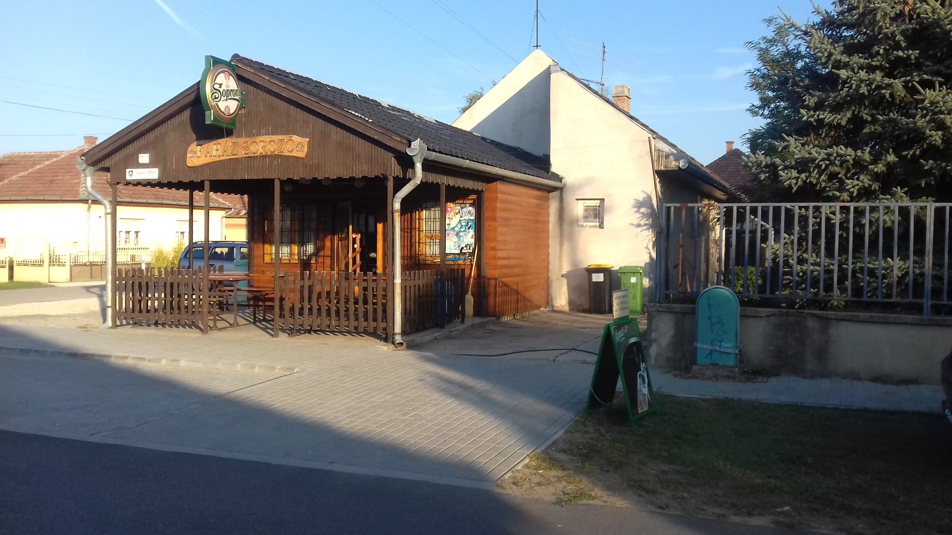 Üzlethelyiség eladó - Kép 8