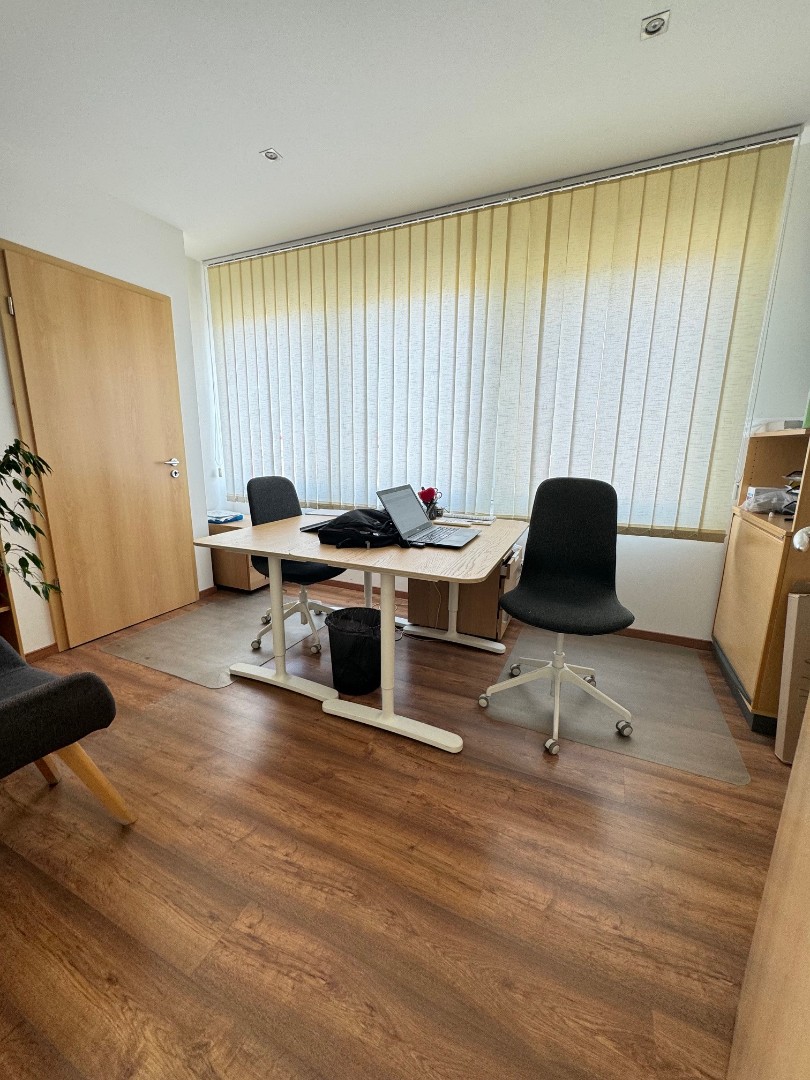 Eladó telephely - Kép 11