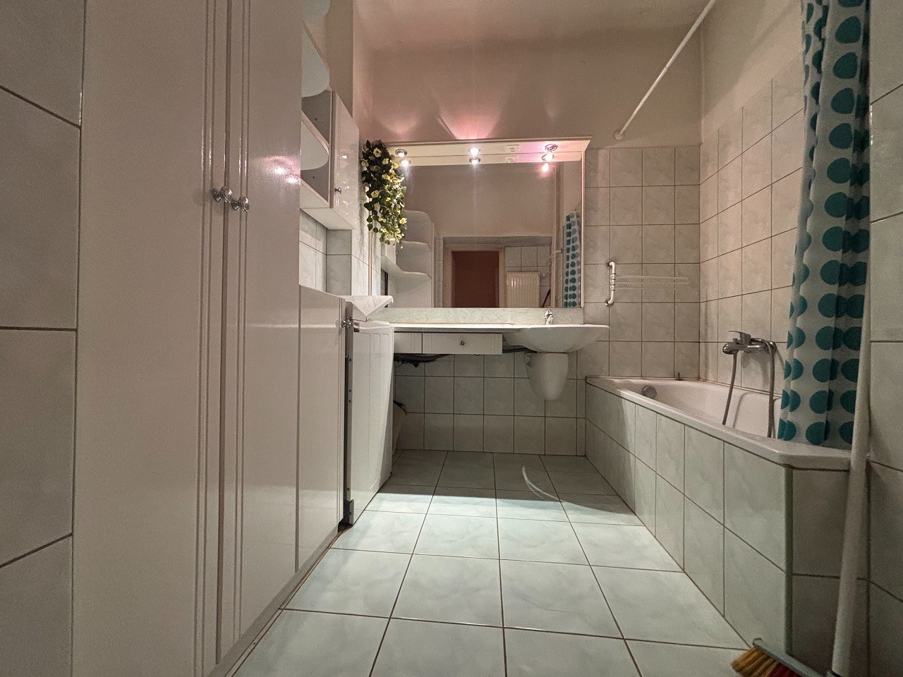 Pécsett az Uránvárosi részen 2.5 szobás, erkélyes, földszinti, téglalakás eladó! - Kép 14