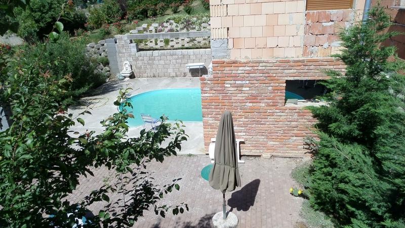 Pécs Donátusban csodálatos körpanorámával rendelkező modern mediterrán villa eladó! - Kép 2