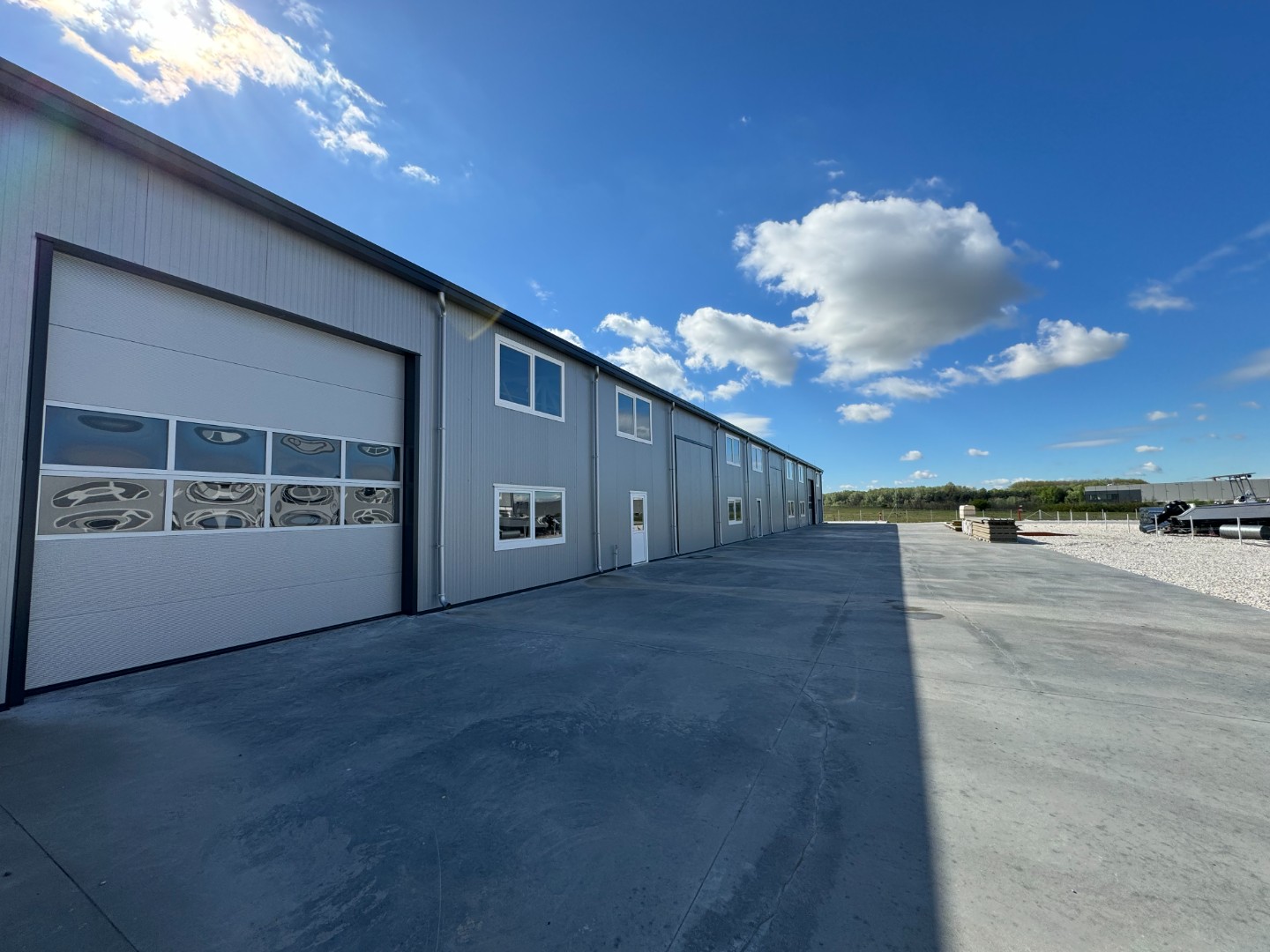 Eladó raktár Ecseren - Kép 2