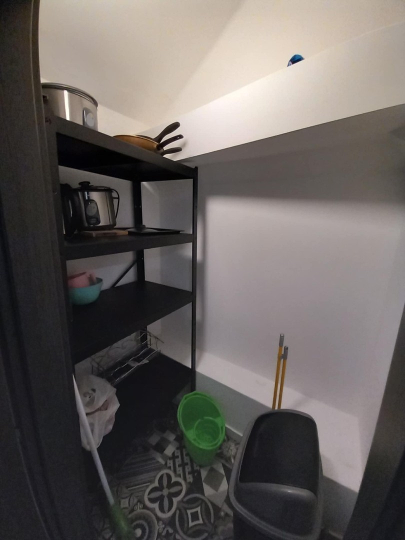 Pécs történelmi belvárosában 3 hálós felújított lakás - Kép 12