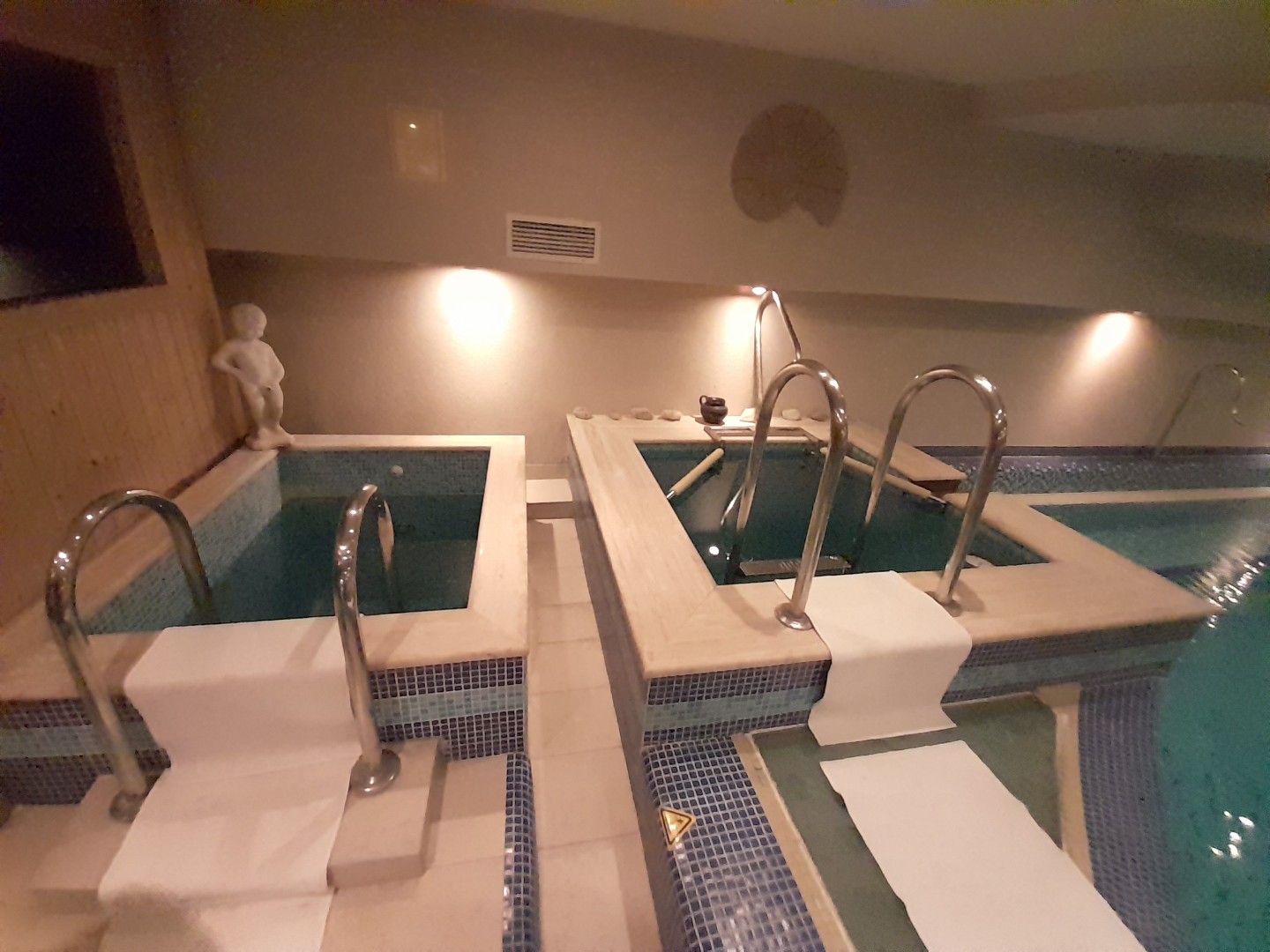 Fonyódon wellness szálloda eladó - Kép 3