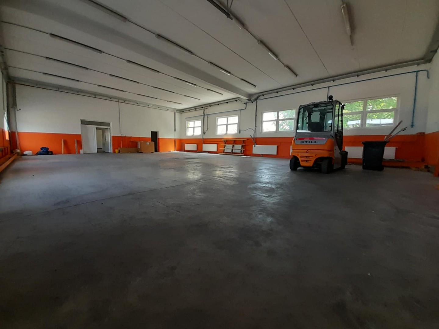 Pécsett telephely - iroda - műhely eladó - Kép 2