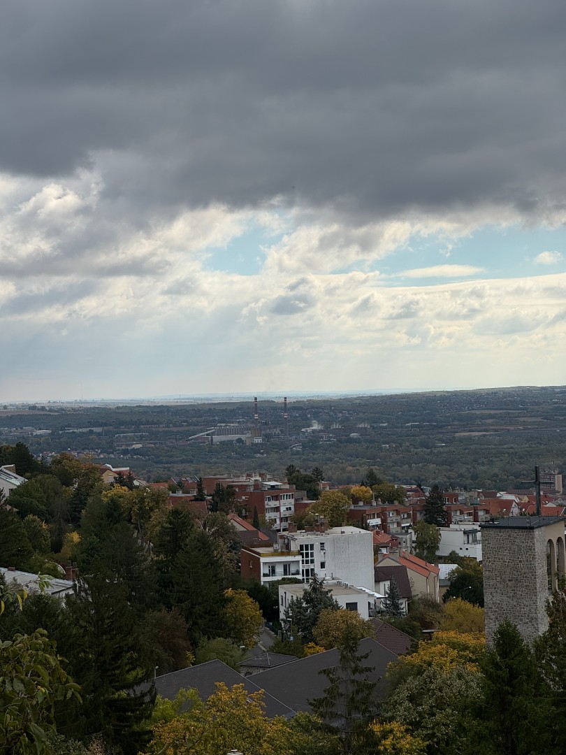 Eladó új építésű örök panorámás luxus penthouse iroda - Kép 4