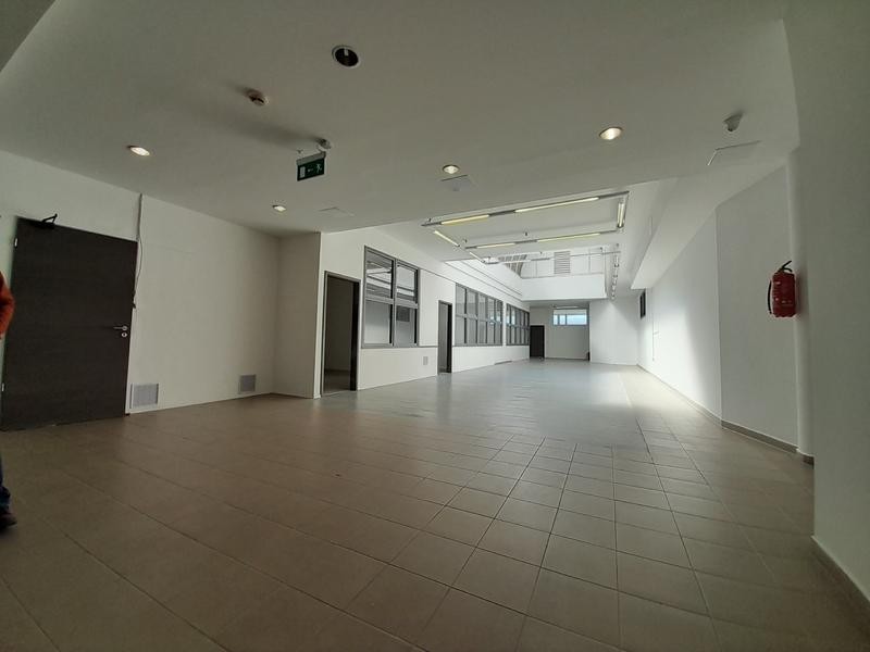 Pécs belvárosában iroda kiadó - Kép 3