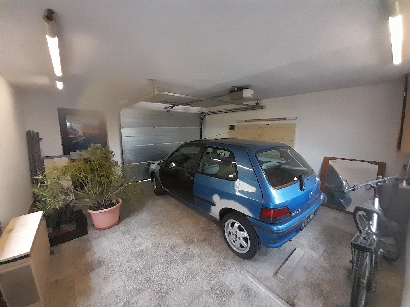 Pécsett 146m2-es ház, műhellyel eladó - Kép 7