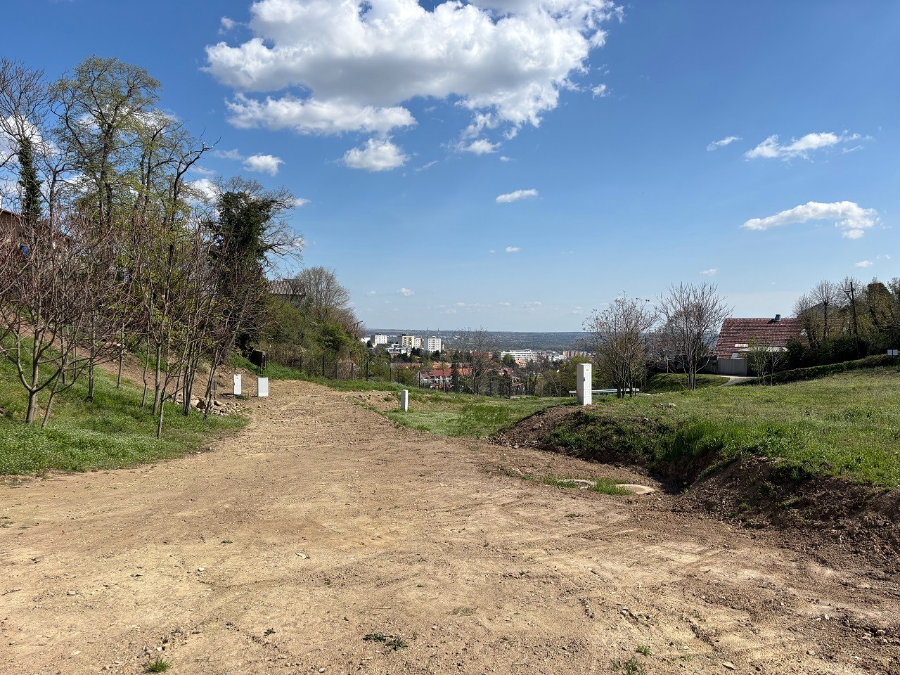 Pécs Donátusi részen zöldövezeti, városi panorámás építési telek eladó! - Kép 4
