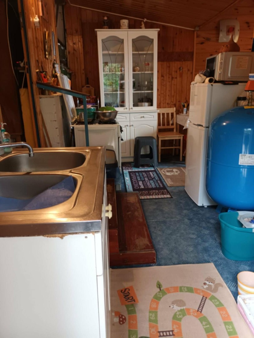 26 m2-es kis ház Gödöllőn, kert művelési ágú külterületi telek,