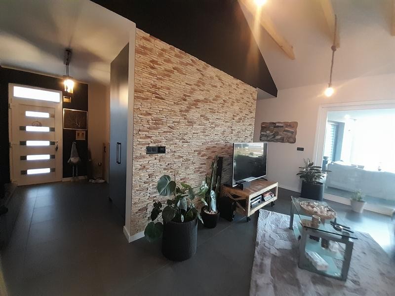 Eladó modern okos ház Újhegyen - Kép 8