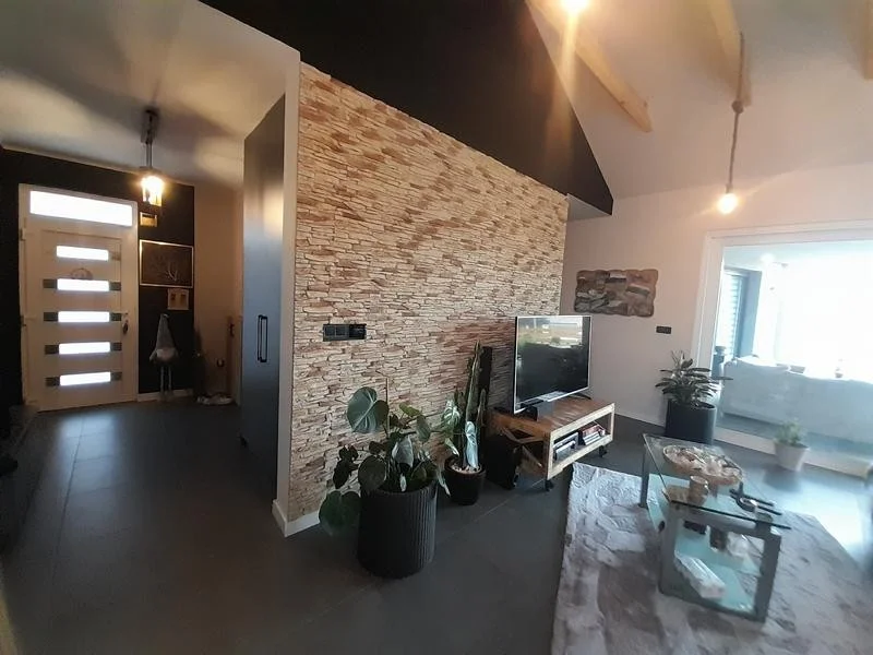 Eladó modern okos ház Újhegyen - Kép 8