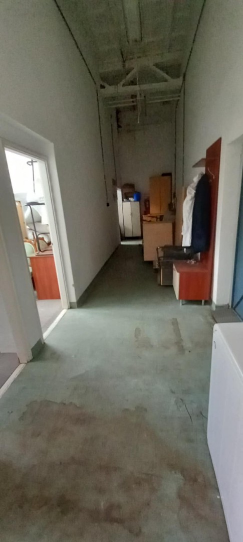 Pécsett raktár, üzem kiadó