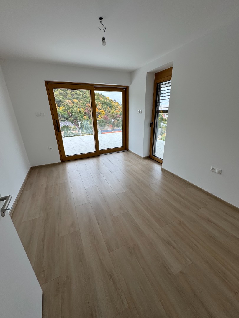 Exkluzív penthouse lakás 77m2 terasszal eladó! - Kép 10