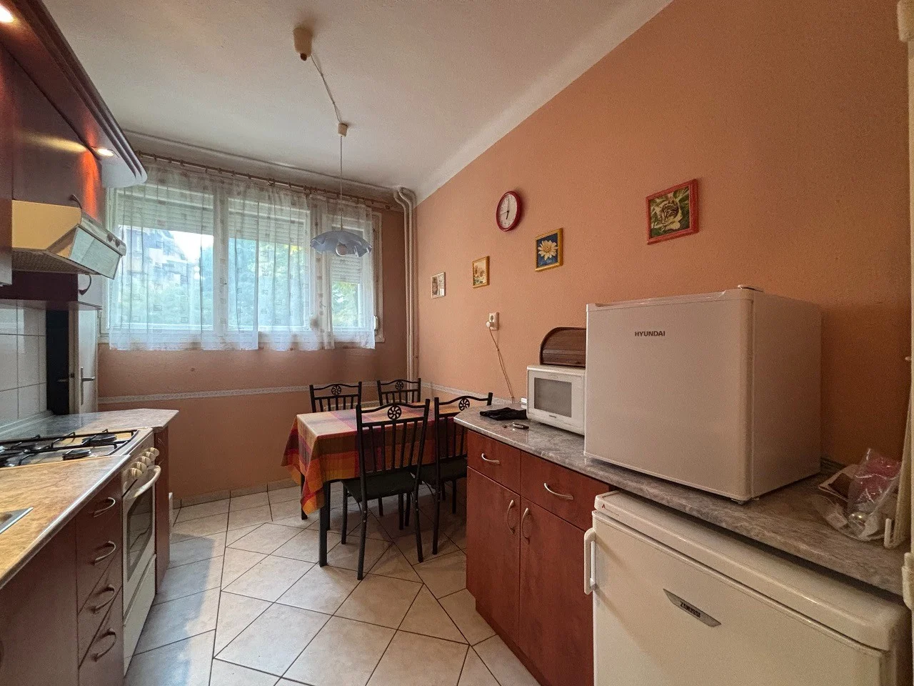 Pécsett az Uránvárosi részen 2.5 szobás, erkélyes, földszinti, téglalakás eladó! - Kép 15