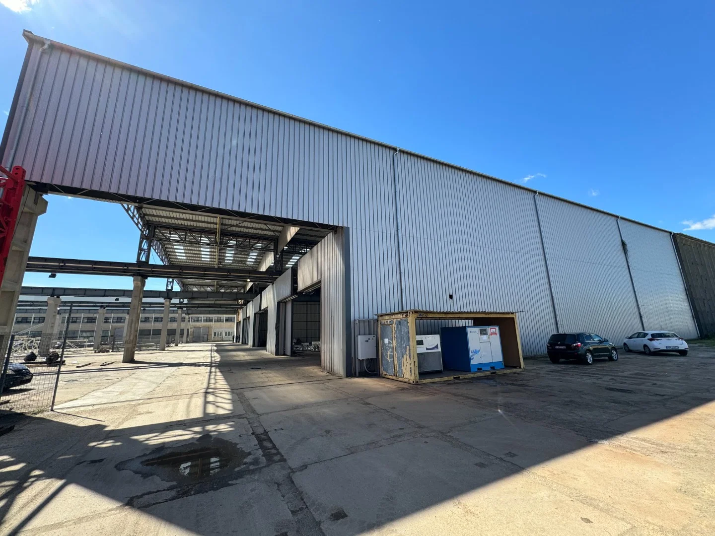 Kiadó gyártó és raktárcsarnok - Kép 3