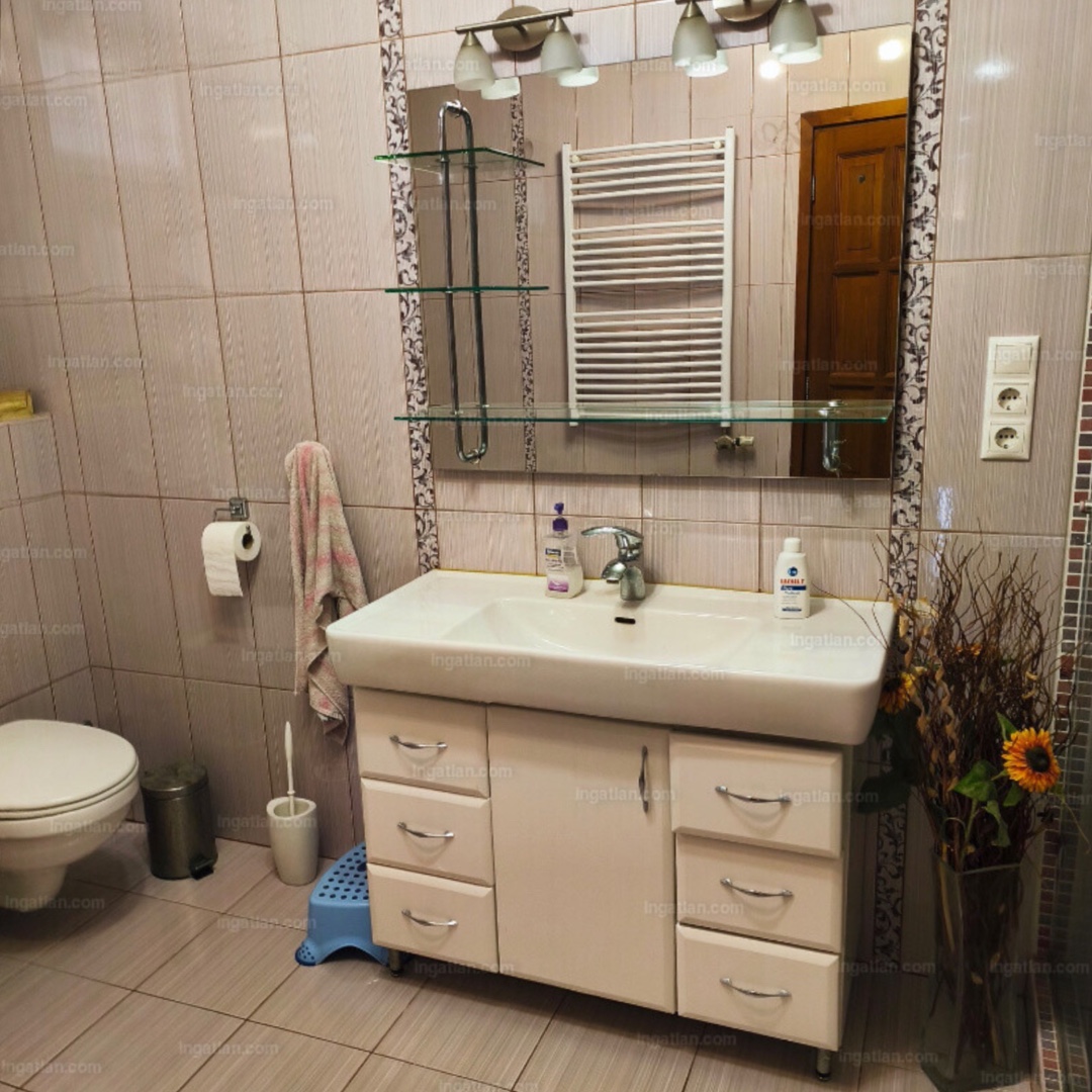 Mediterrán hangulatú családi ház Vértesszőlősön - Kép 12