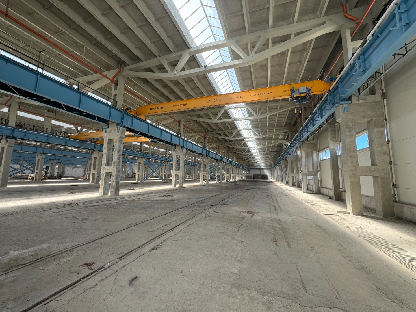 Kiadó gyártó és raktárcsarnok - Kép 3