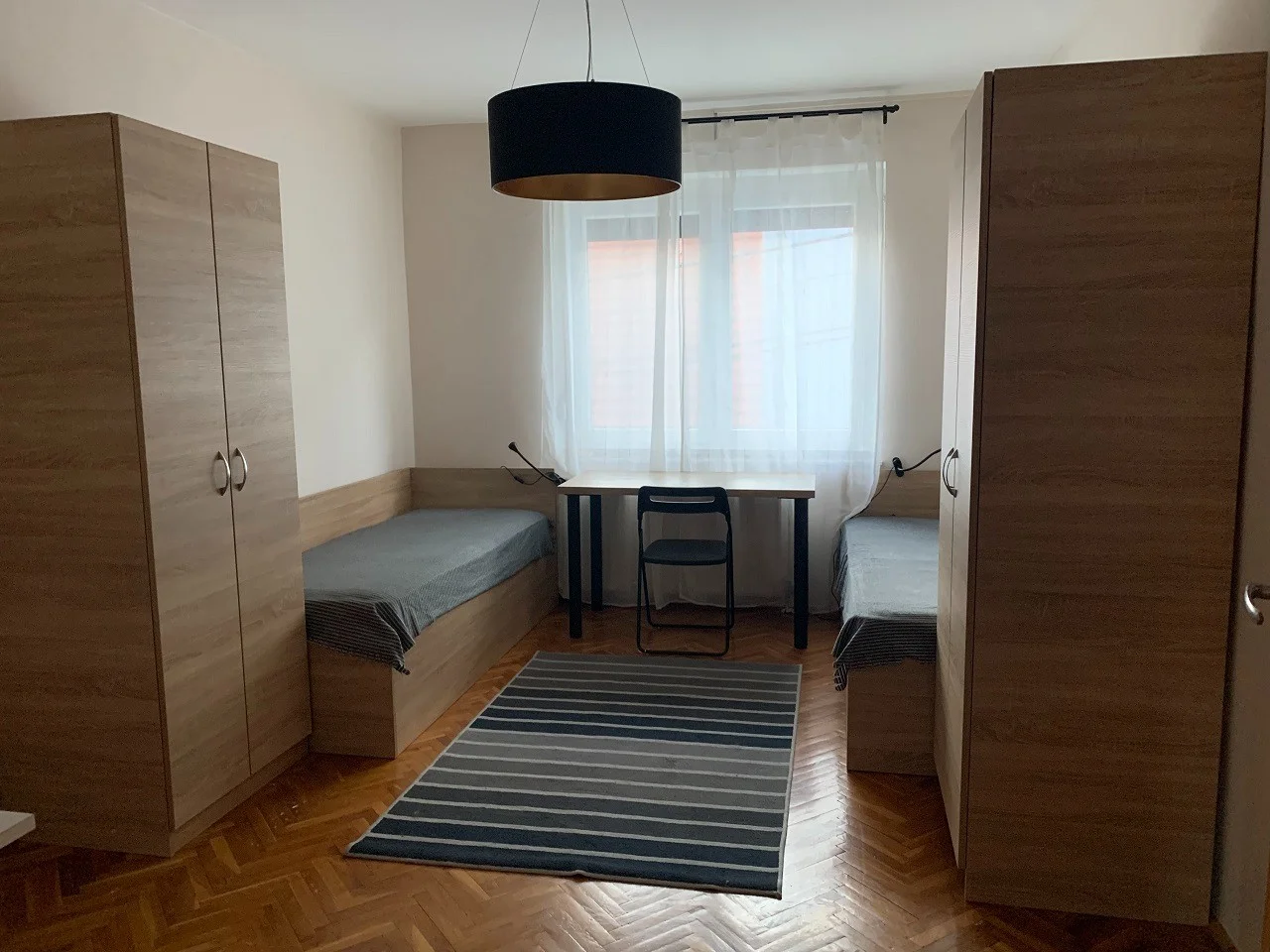 Pécs Egyetemvárosában 1. emeleti, szigetelt, panoráma teraszos, 4 hálószobás téglalakás eladó! - Kép 18