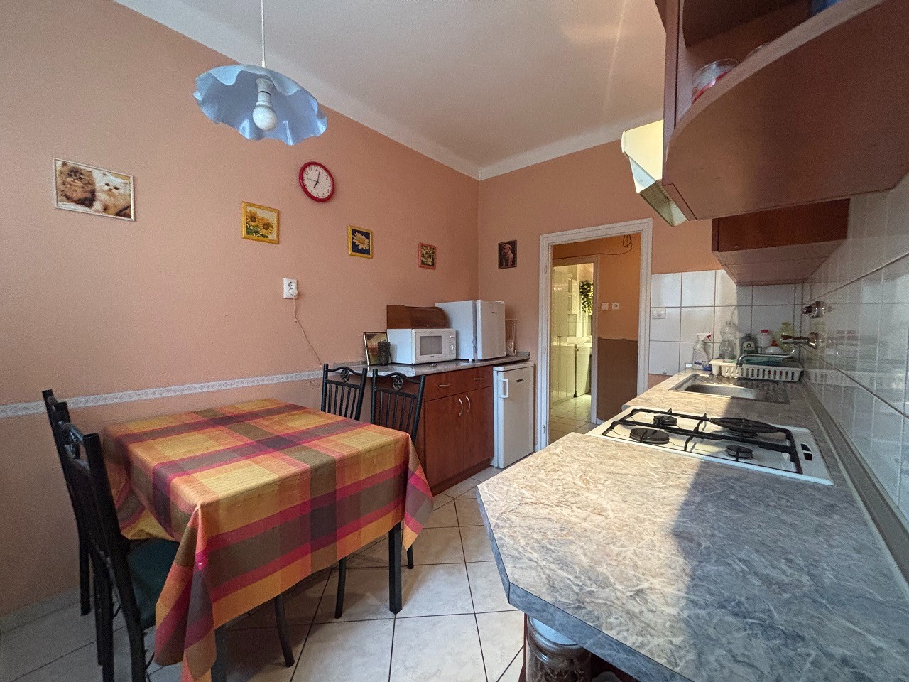 Pécsett az Uránvárosi részen 2.5 szobás, erkélyes, földszinti, téglalakás eladó! - Kép 16