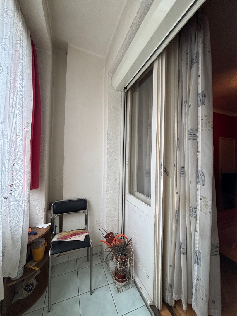 Pécsett az Uránvárosi részen 2.5 szobás, erkélyes, földszinti, téglalakás eladó! - Kép 9