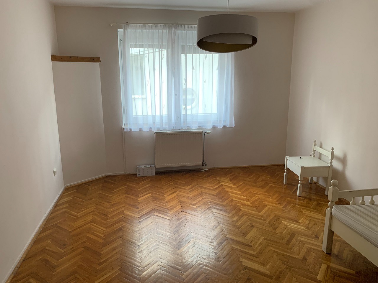 Pécs Egyetemvárosában 1. emeleti, szigetelt, panoráma teraszos, 4 hálószobás téglalakás eladó! - Kép 11