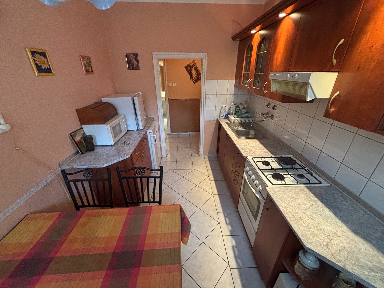 Pécsett az Uránvárosi részen 2.5 szobás, erkélyes, földszinti, téglalakás eladó! - Kép 17