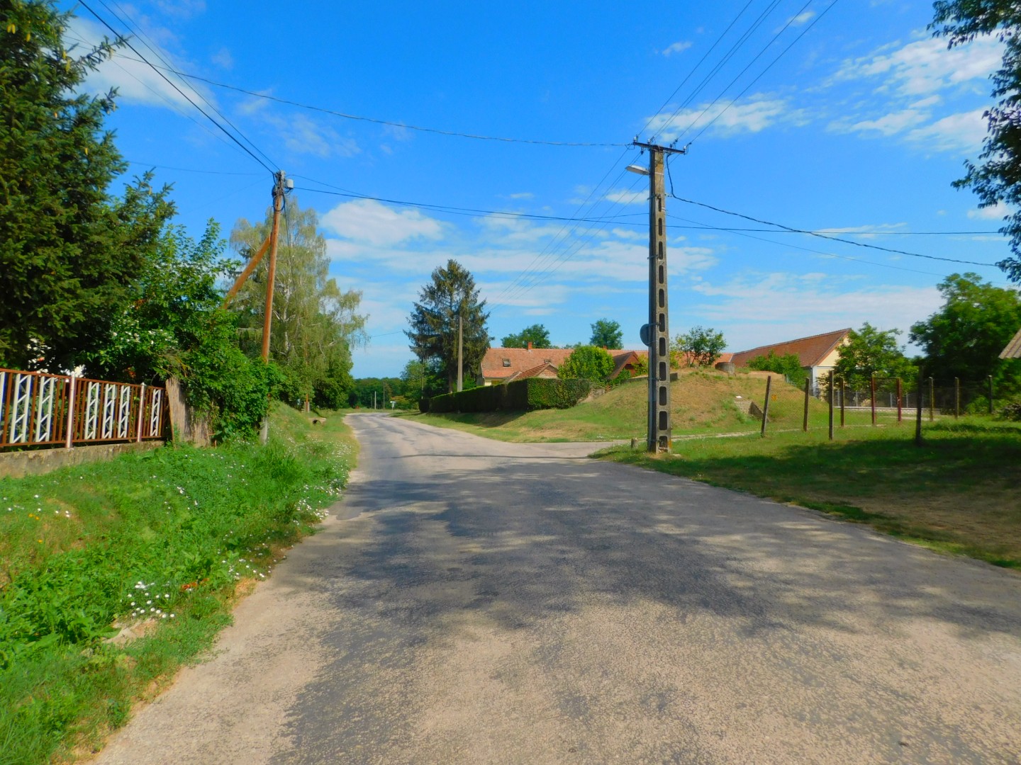 Eladó építési telek - Kép 3