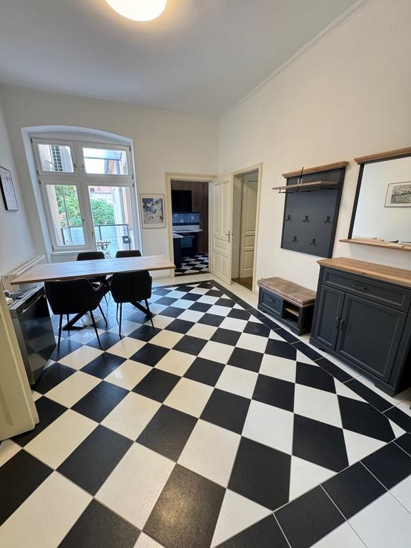 Eladó belvárosi nagypolgári ingatlan