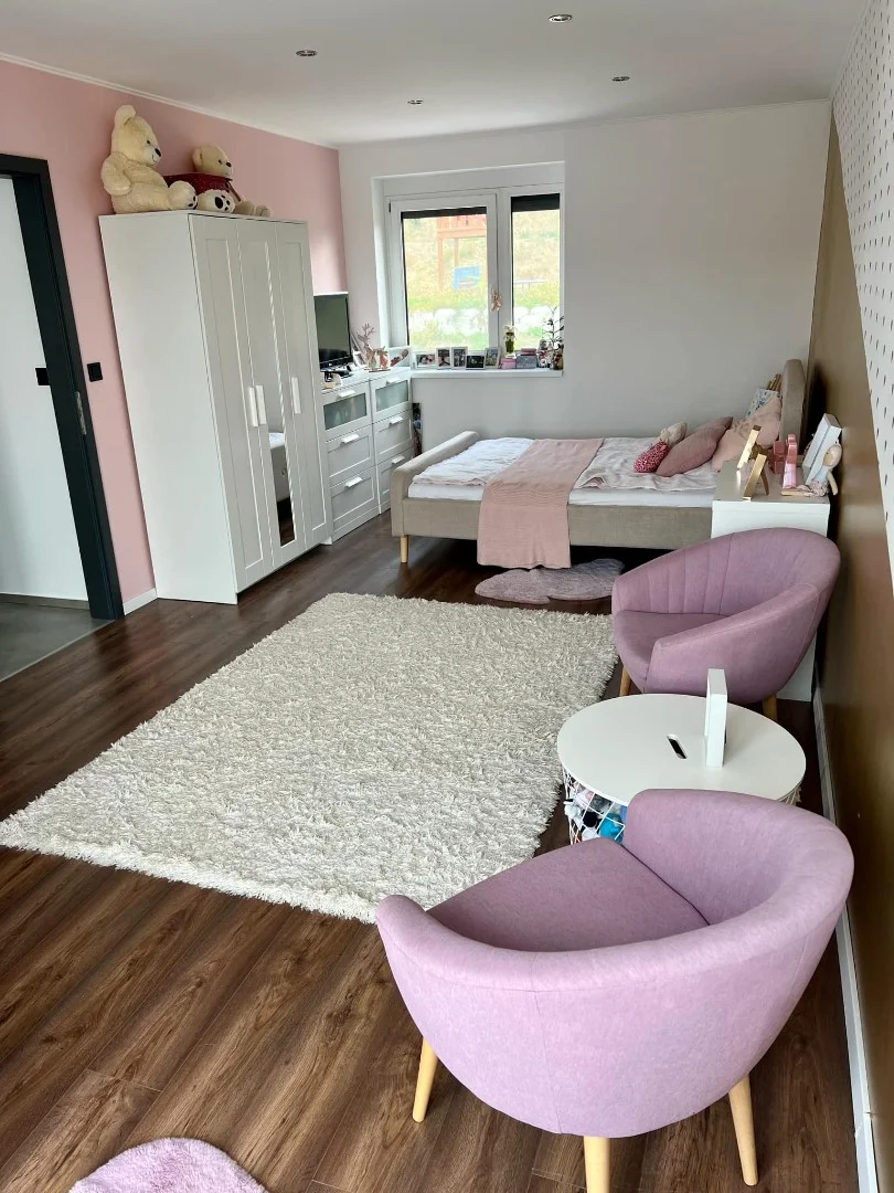 Eladó örökpanorámás, új építésű luxus családi ház - Kép 11