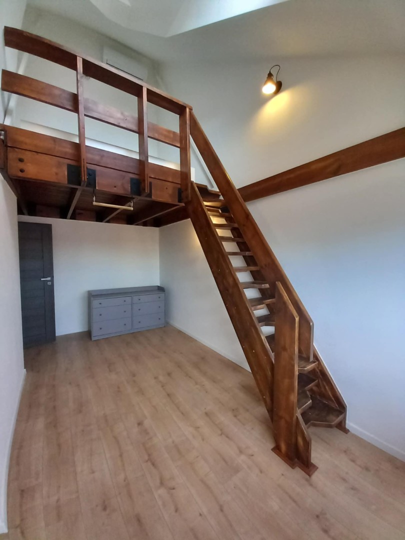 Pécs történelmi belvárosában 3 hálós felújított lakás - Kép 7