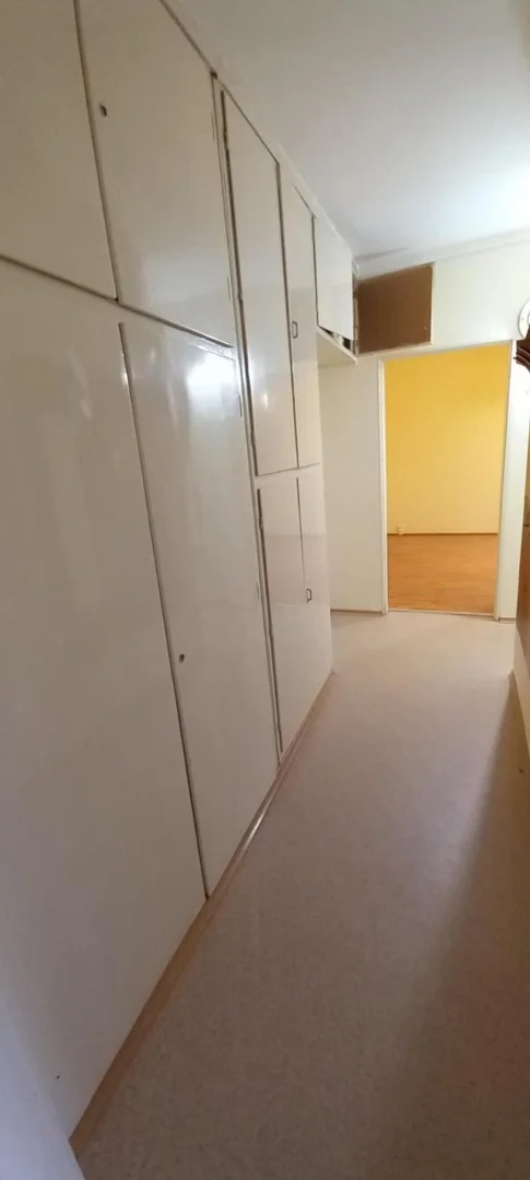 Eladó 2 szobás, azonnal költözhető lakás Pécs-Kertvárosban! - Kép 6