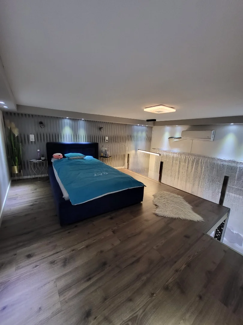 Két galériás okos otthon Újlipótvárosban - Kép 11