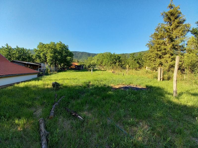 Eladó telek Kővágószőlősön, a Cserkúti úton!