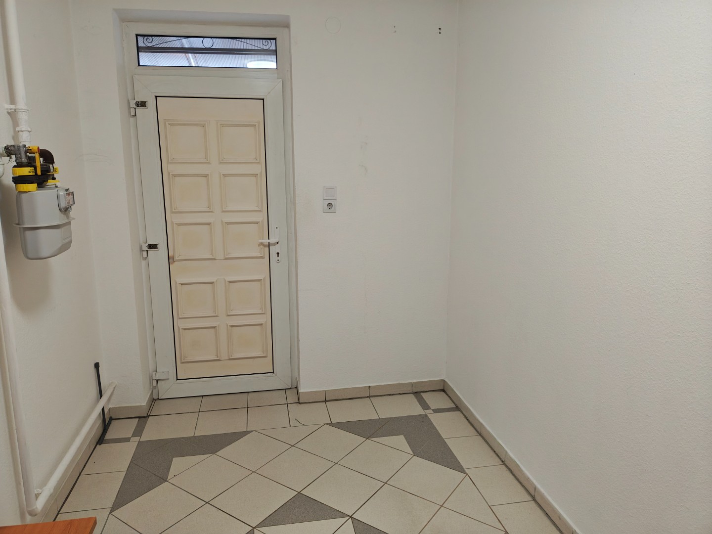 🏡 Eladó tetőteres családi ház Csepel határán – medencével, dupla garázzsal! - Kép 4