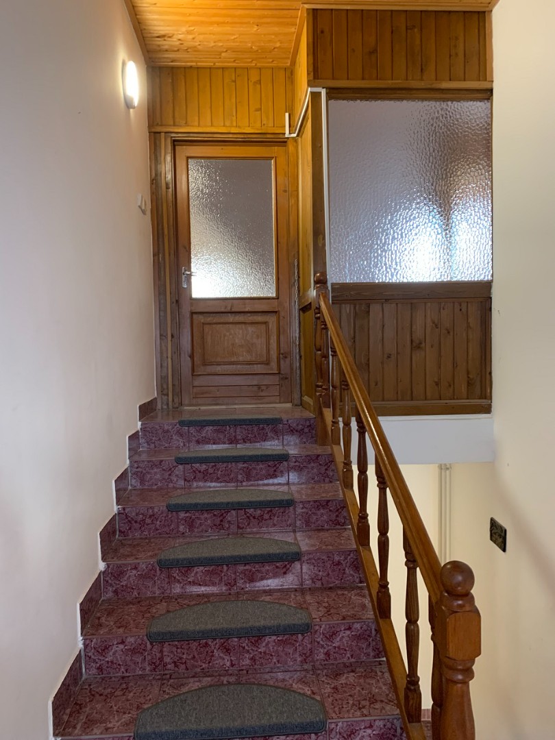 Pécs Egyetemvárosában, 2. emeleti, hőszigetelt, 3 hálószobás, panorámateraszos lakás eladó! - Kép 6