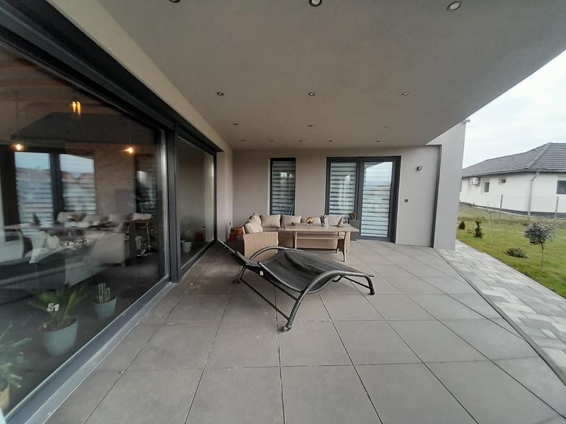 Eladó modern okos ház Újhegyen - Kép 7